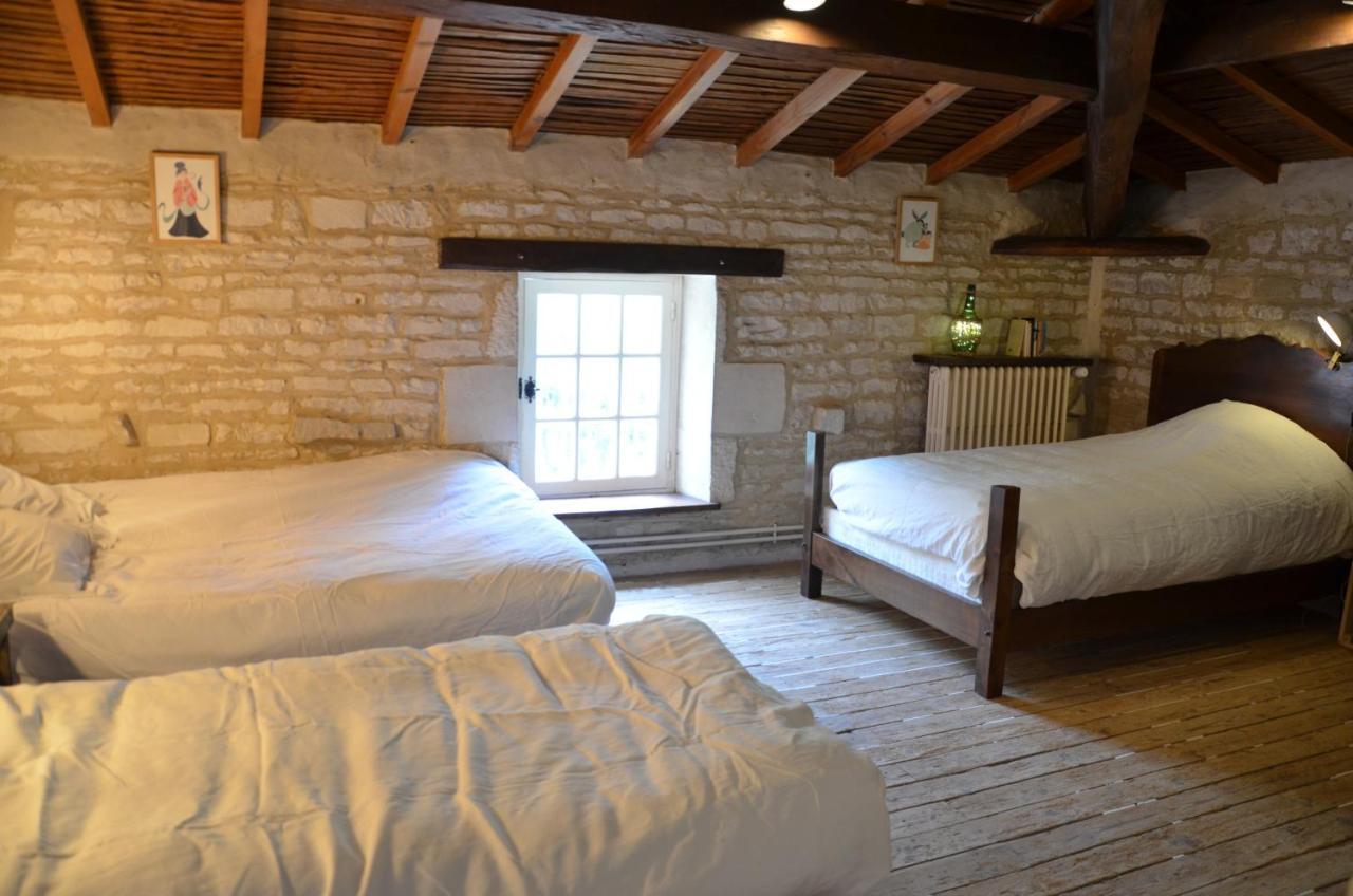 La Maison Des Herons Le Vanneau-Irleau Kültér fotó